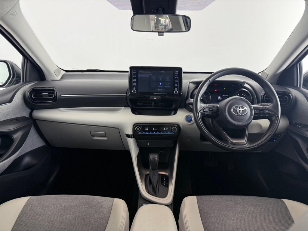 Used Toyota Yaris 2021 for sale - 76080546: Photo 20