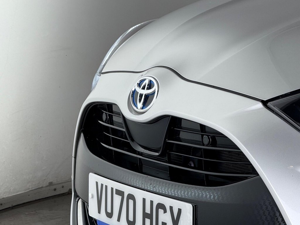 Used Toyota Yaris 2021 for sale - 76080546: Photo 43