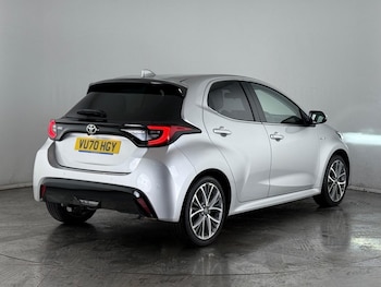 Used Toyota Yaris 2021 for sale - 76080546: Photo 4