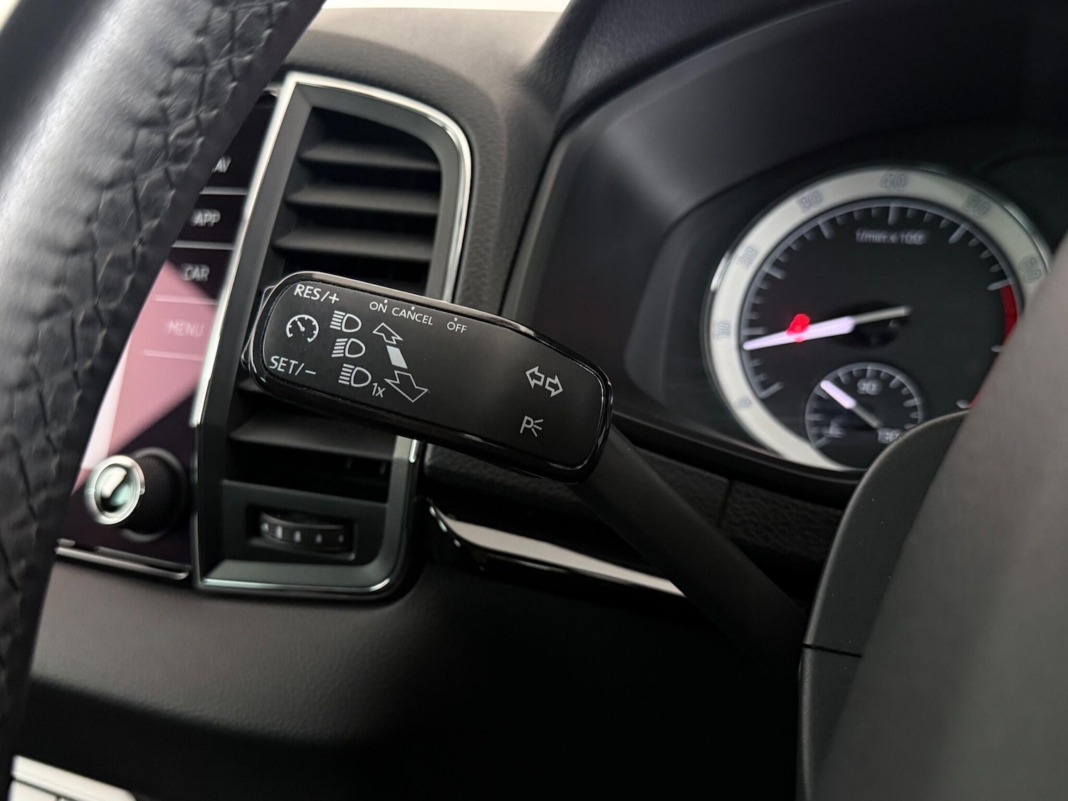 Used Skoda Karoq 2019 for sale - 76689197: Photo 29