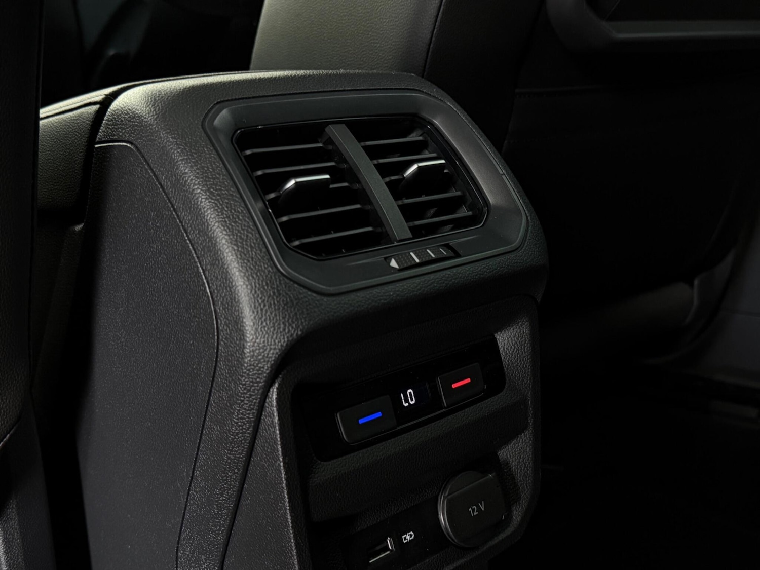 Used Volkswagen Tiguan 2018 for sale - 77803023: Photo 15