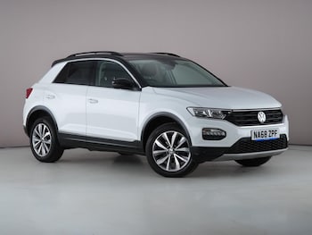 Used Volkswagen T-Roc 2018 for sale - 79272397: Photo