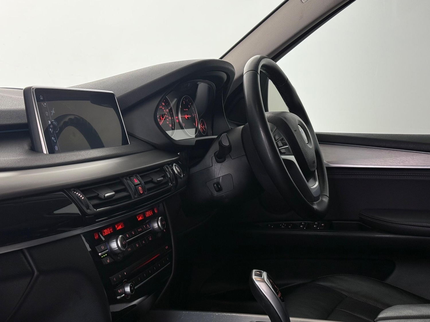 Used BMW X5 2017 for sale - 76886216: Photo 29