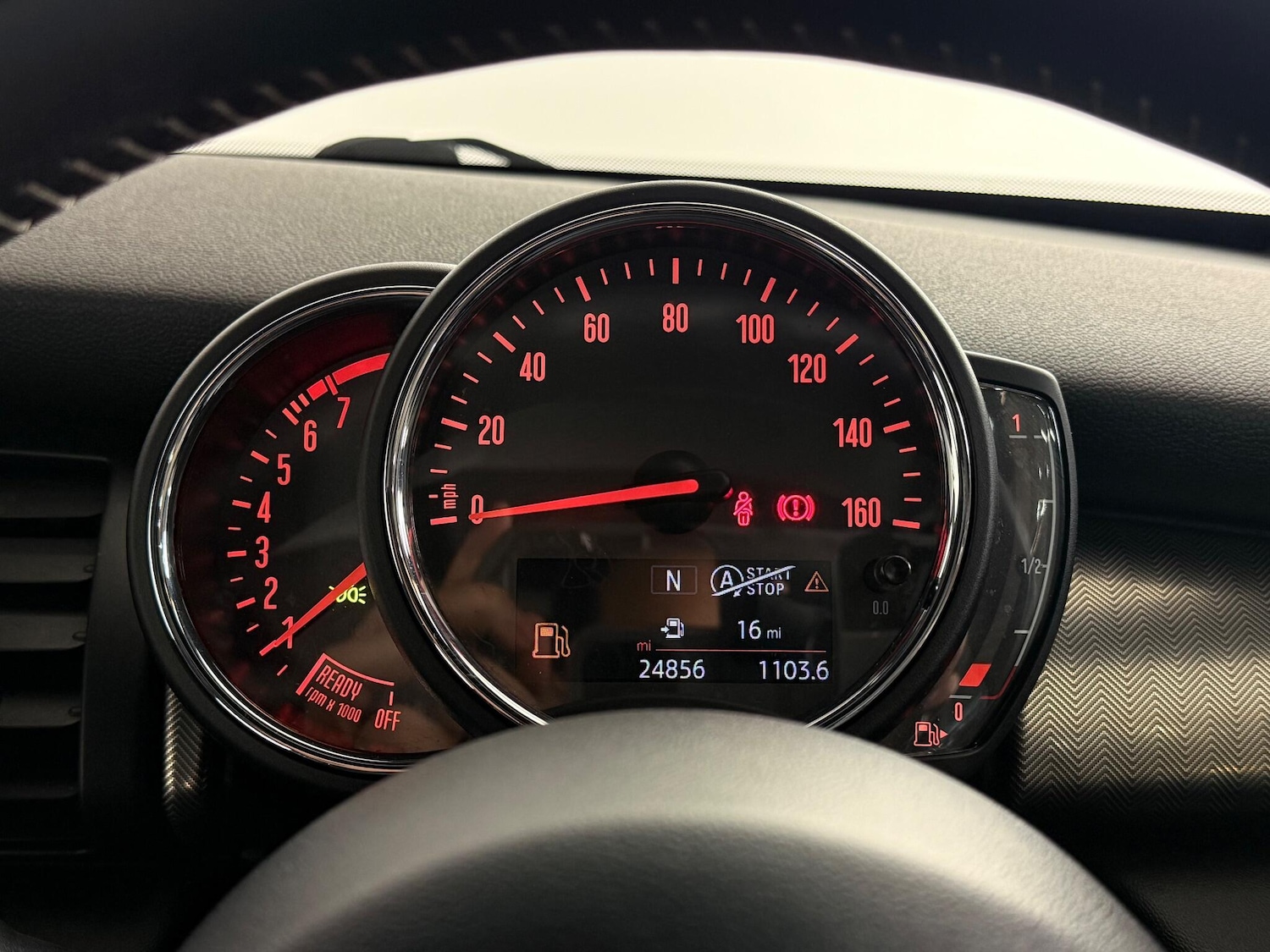 Used MINI Convertible 2019 for sale - 77180981: Photo 19