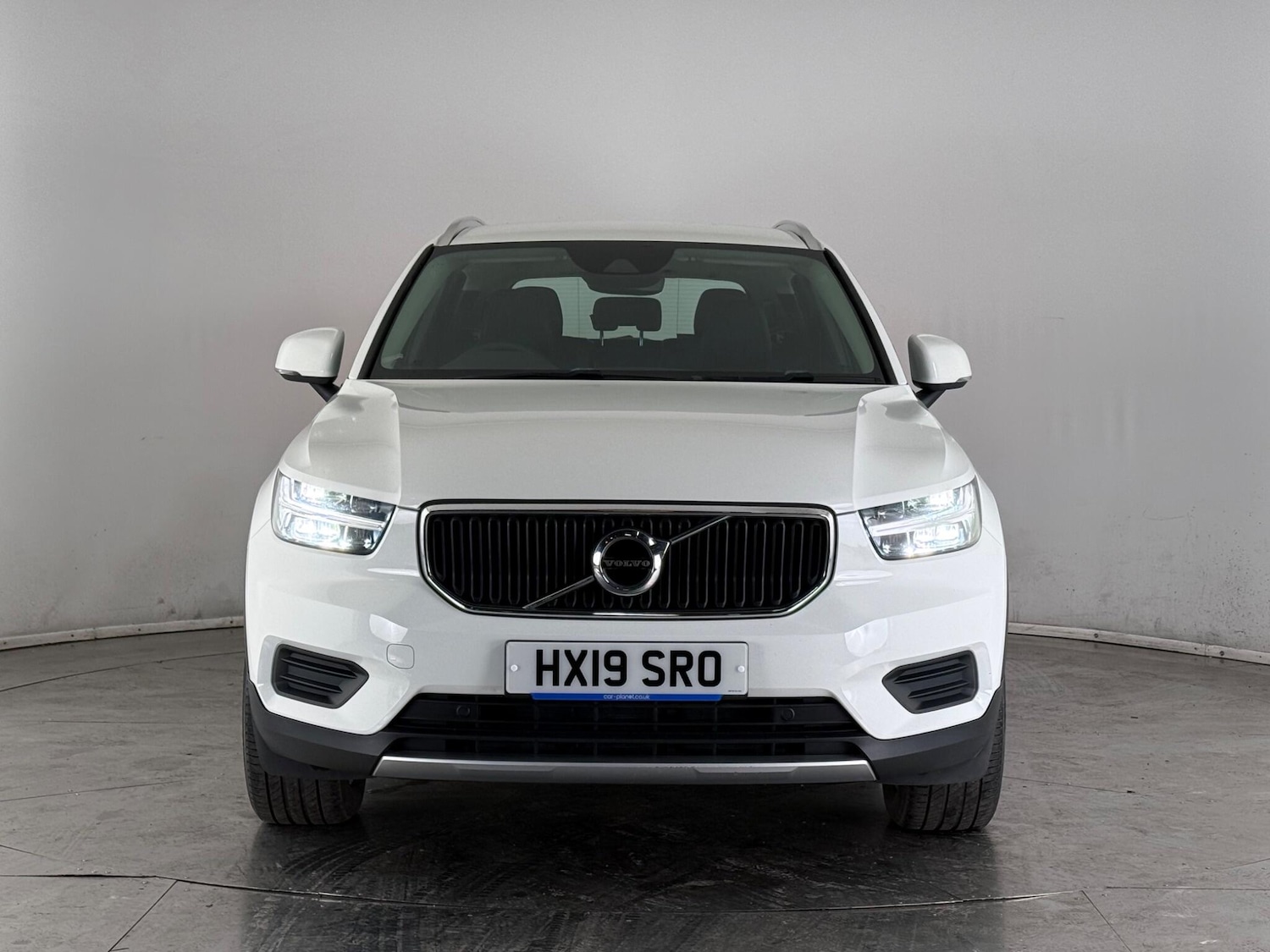 Used Volvo XC40 2019 for sale - 77587449: Photo 2
