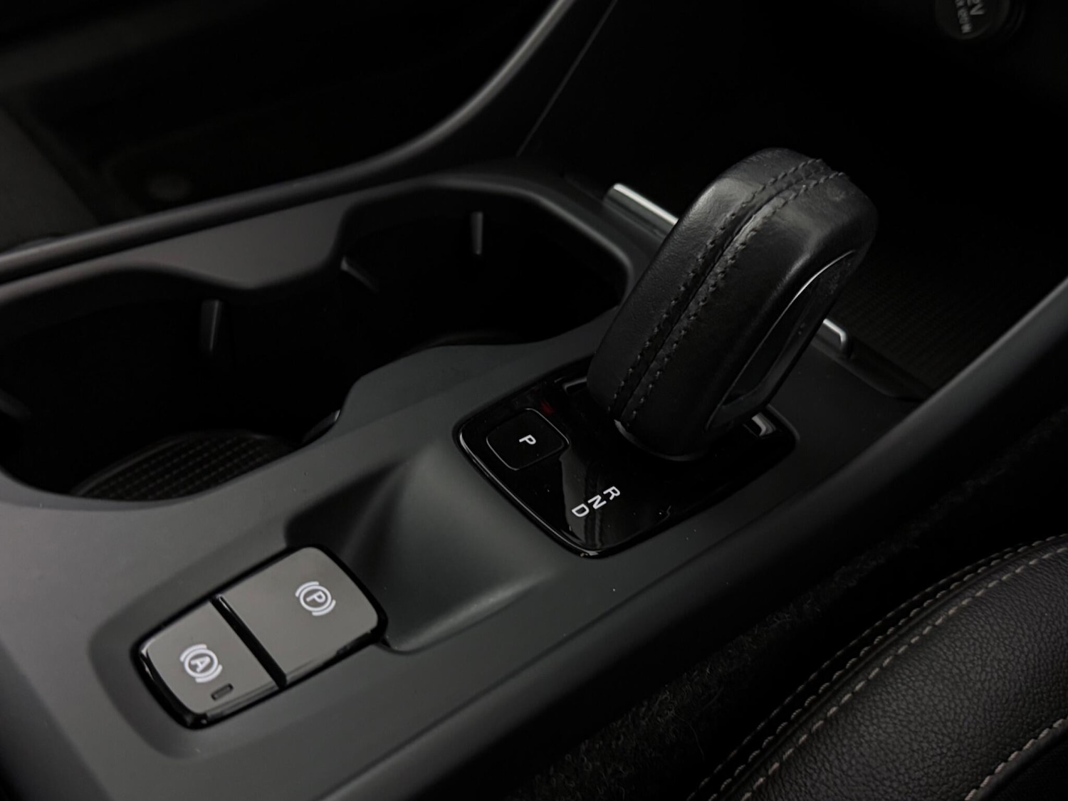 Used Volvo XC40 2019 for sale - 77587449: Photo 32