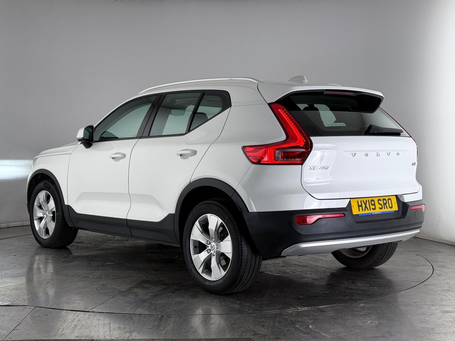 Used Volvo XC40 2019 for sale - 77587449: Photo 4