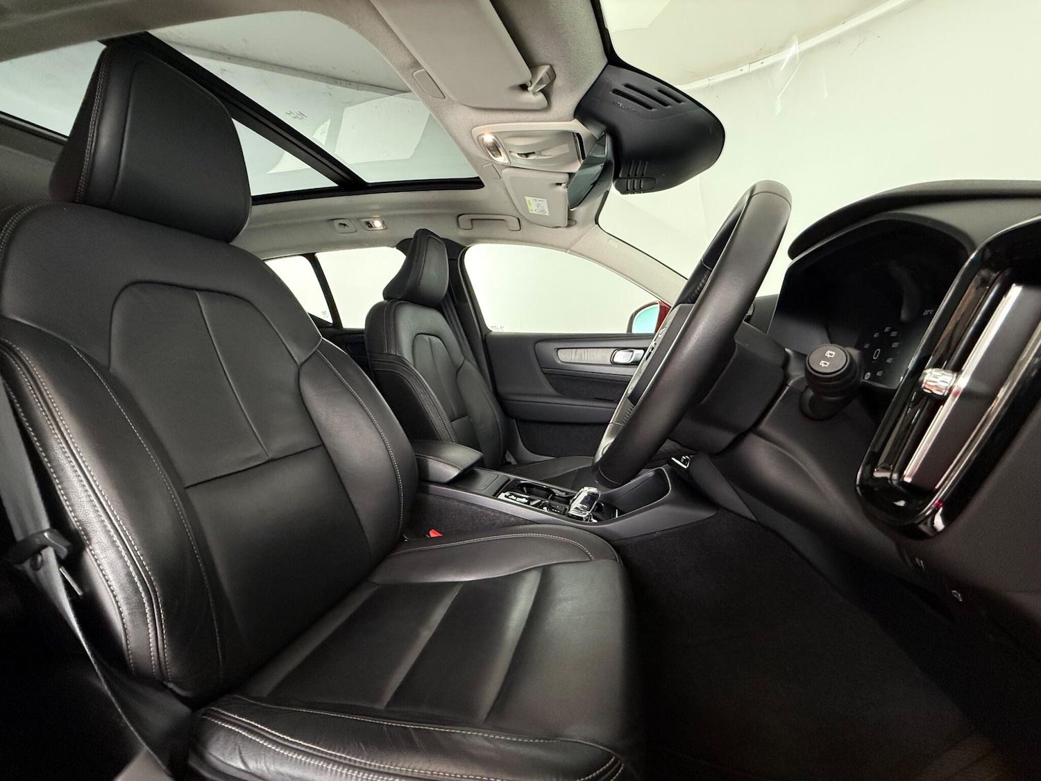 Used Volvo XC40 2021 for sale - 76468171: Photo 16