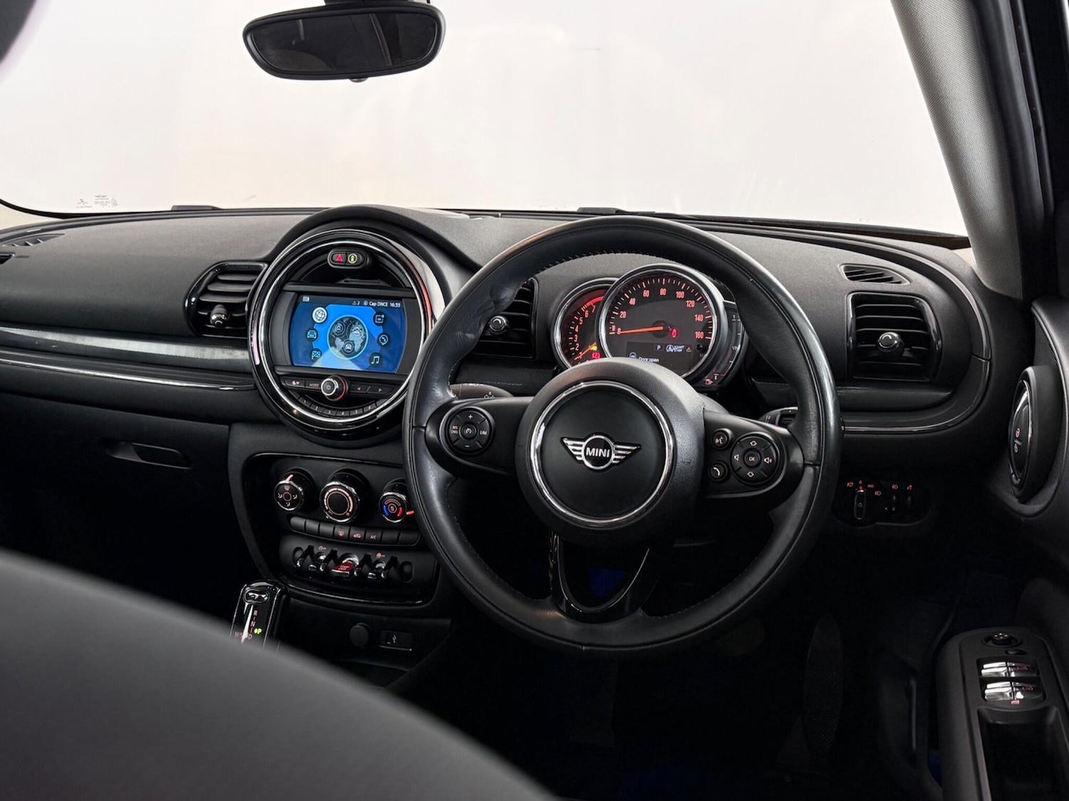 Used MINI Clubman 2018 for sale - 77469435: Photo 17