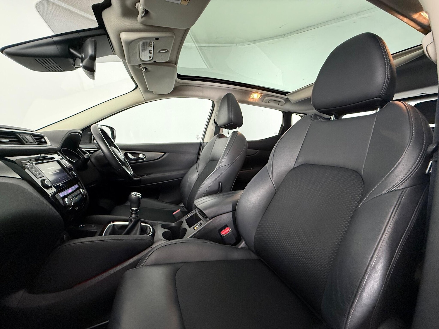 Used Nissan Qashqai for sale - 77073866: Photo 18