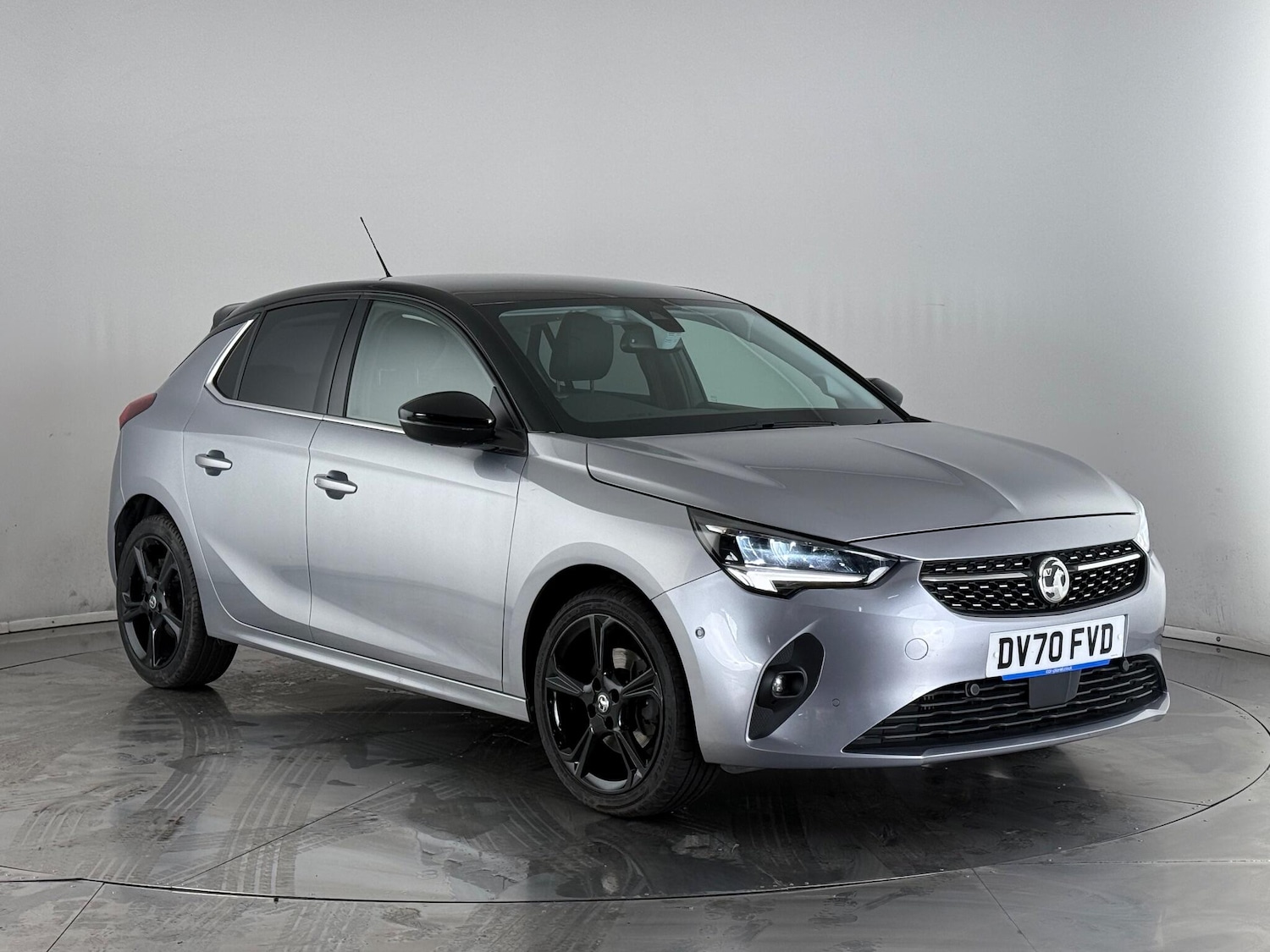 Used Vauxhall Corsa for sale - 76468239: Photo 1