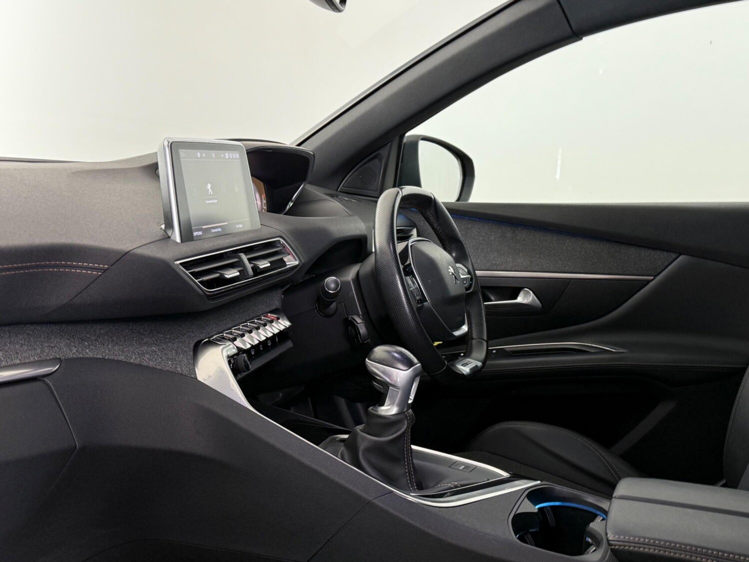 Used Peugeot 3008 2019 for sale - 77292134: Photo 16