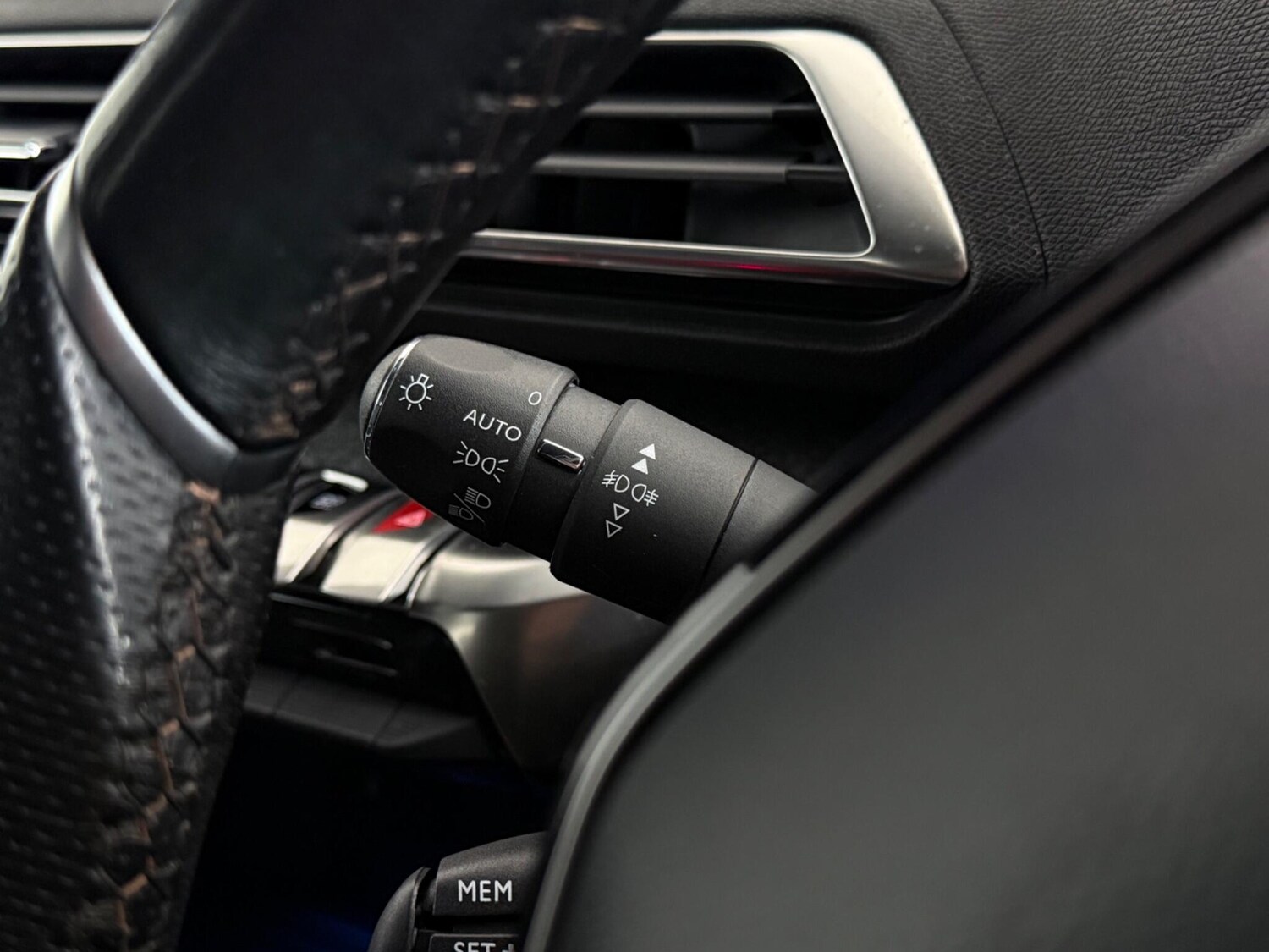 Used Peugeot 3008 2019 for sale - 77292134: Photo 20