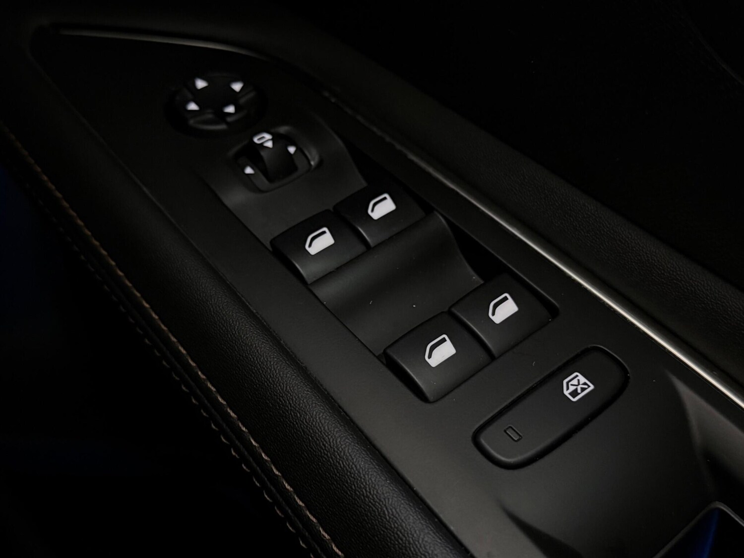 Used Peugeot 3008 2019 for sale - 77292134: Photo 35