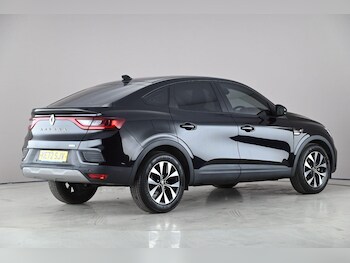 Used Renault Arkana 2023 for sale - 78020515: Photo