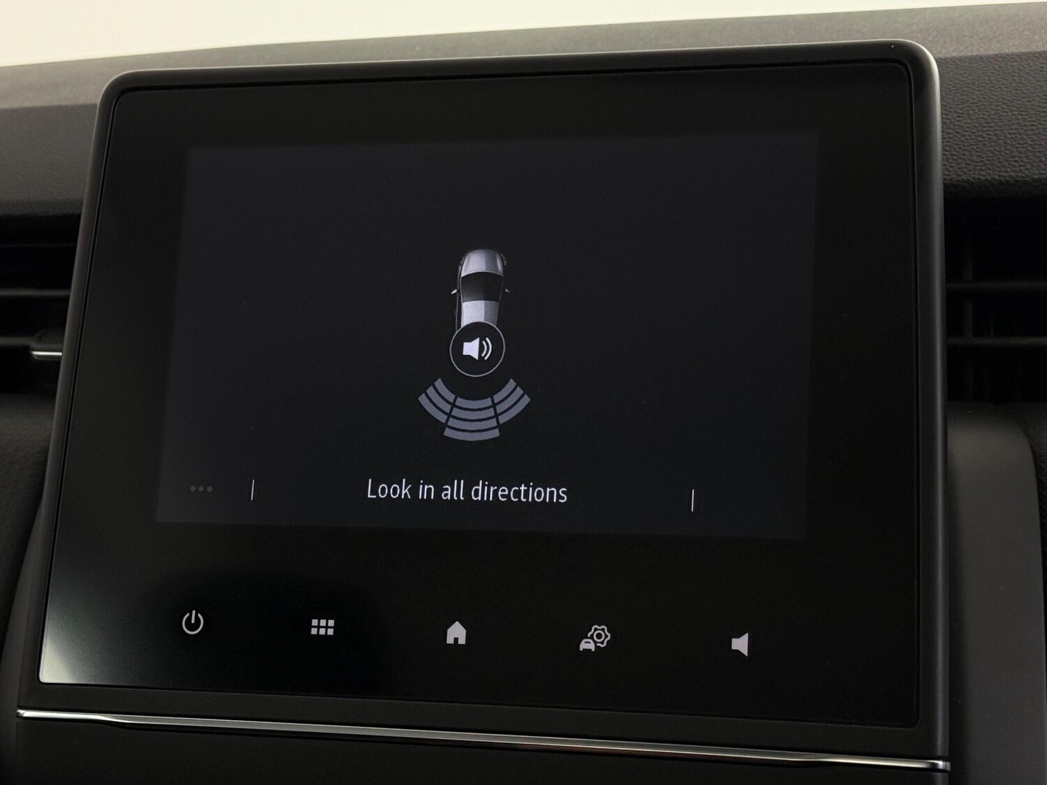 Used Renault Clio 2021 for sale - 77840095: Photo 22