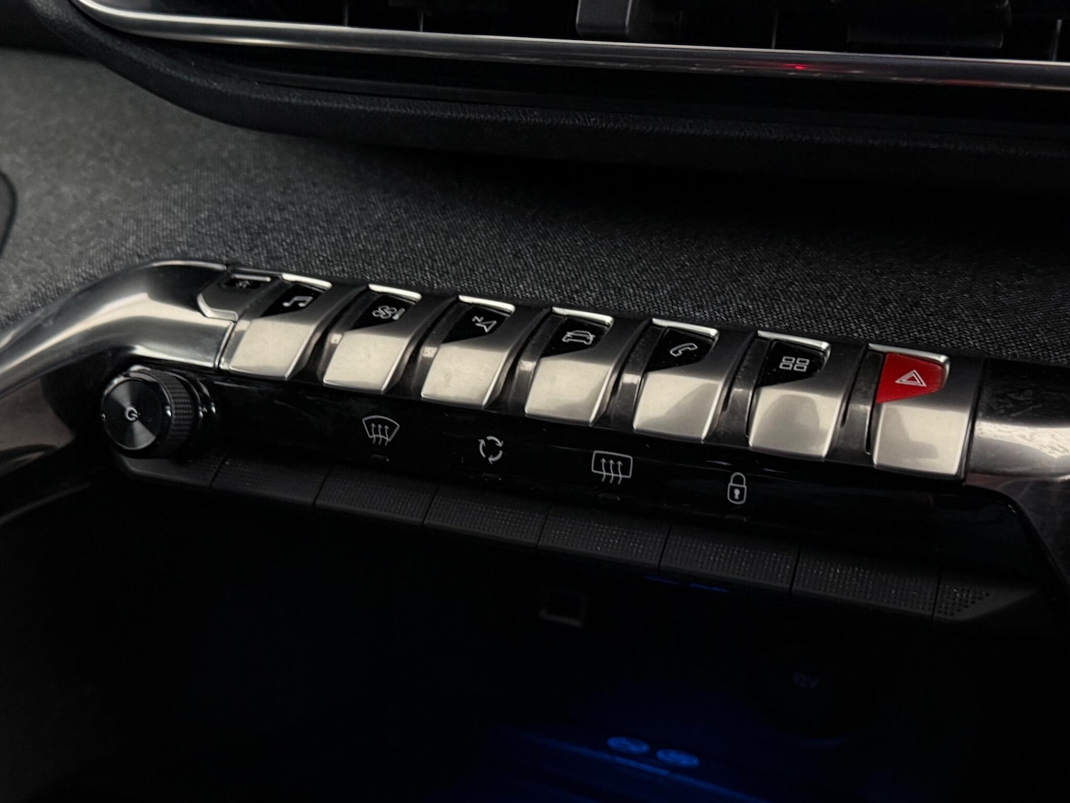 Used Peugeot 3008 2017 for sale - 76472251: Photo 42