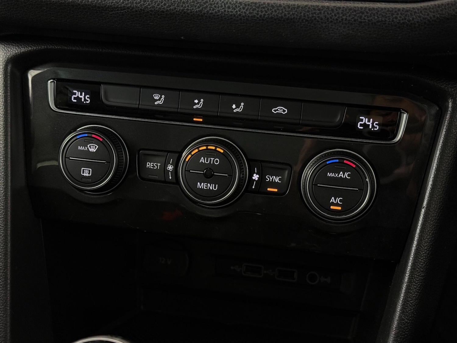 Used Volkswagen Tiguan 2019 for sale - 76468480: Photo 36