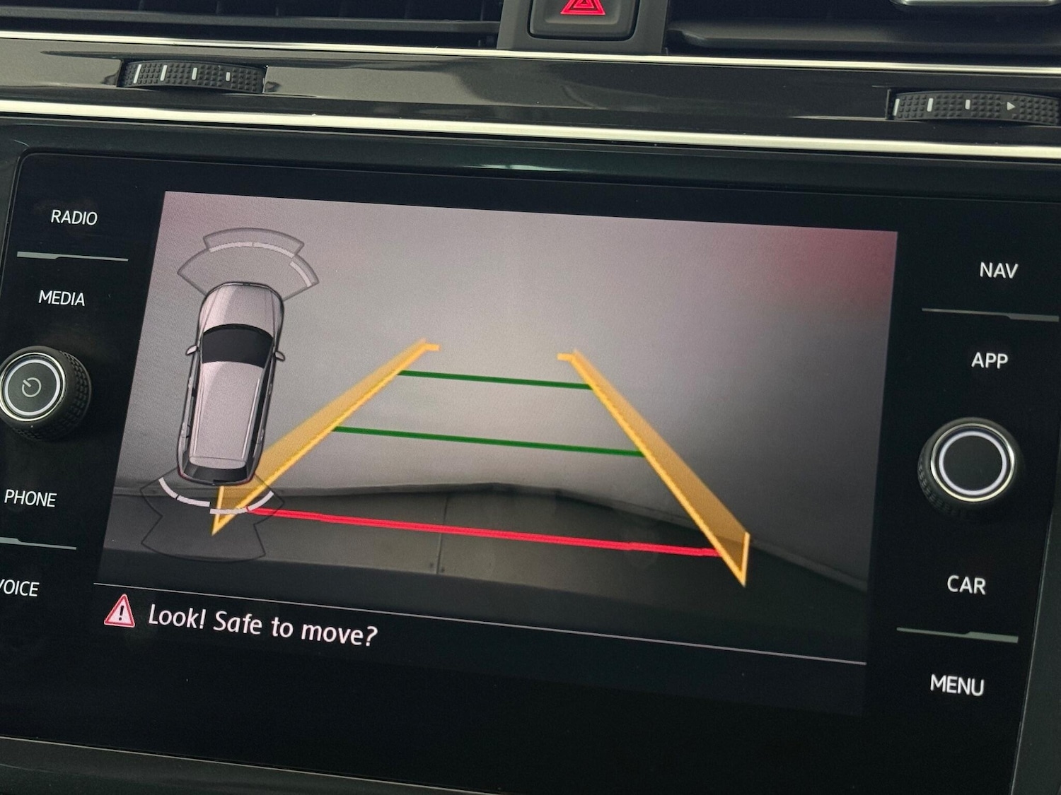 Used Volkswagen Tiguan 2019 for sale - 76468480: Photo 39