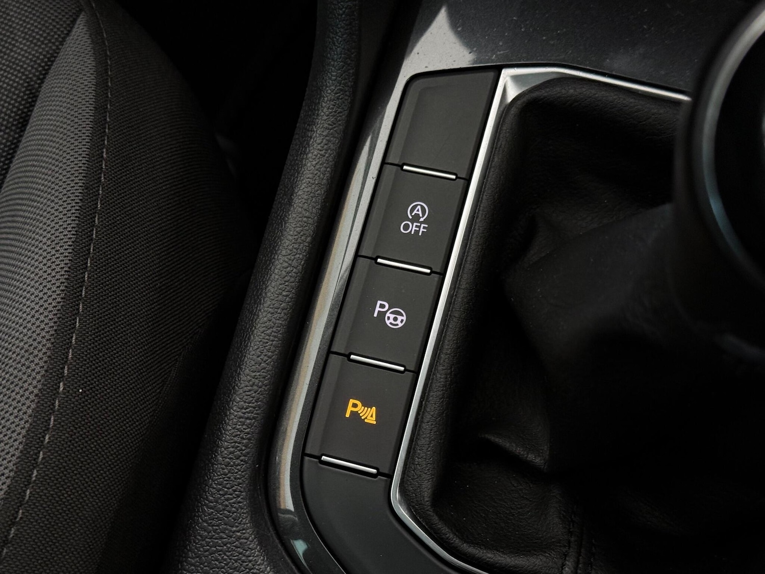 Used Volkswagen Tiguan 2019 for sale - 76468480: Photo 42