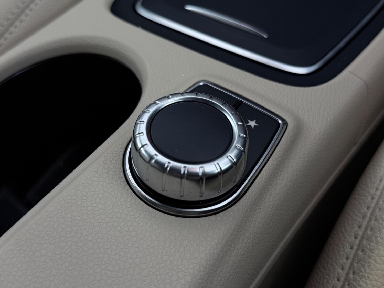 Used Mercedes-Benz GLA 2017 for sale - 77469427: Photo 28