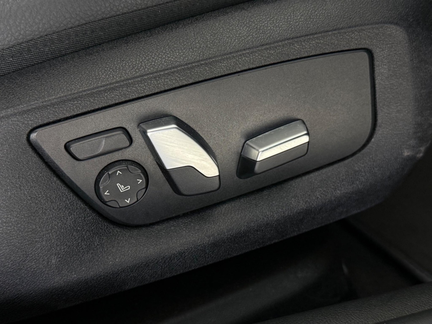 Used BMW 5 Series 2019 for sale - 77181014: Photo 21