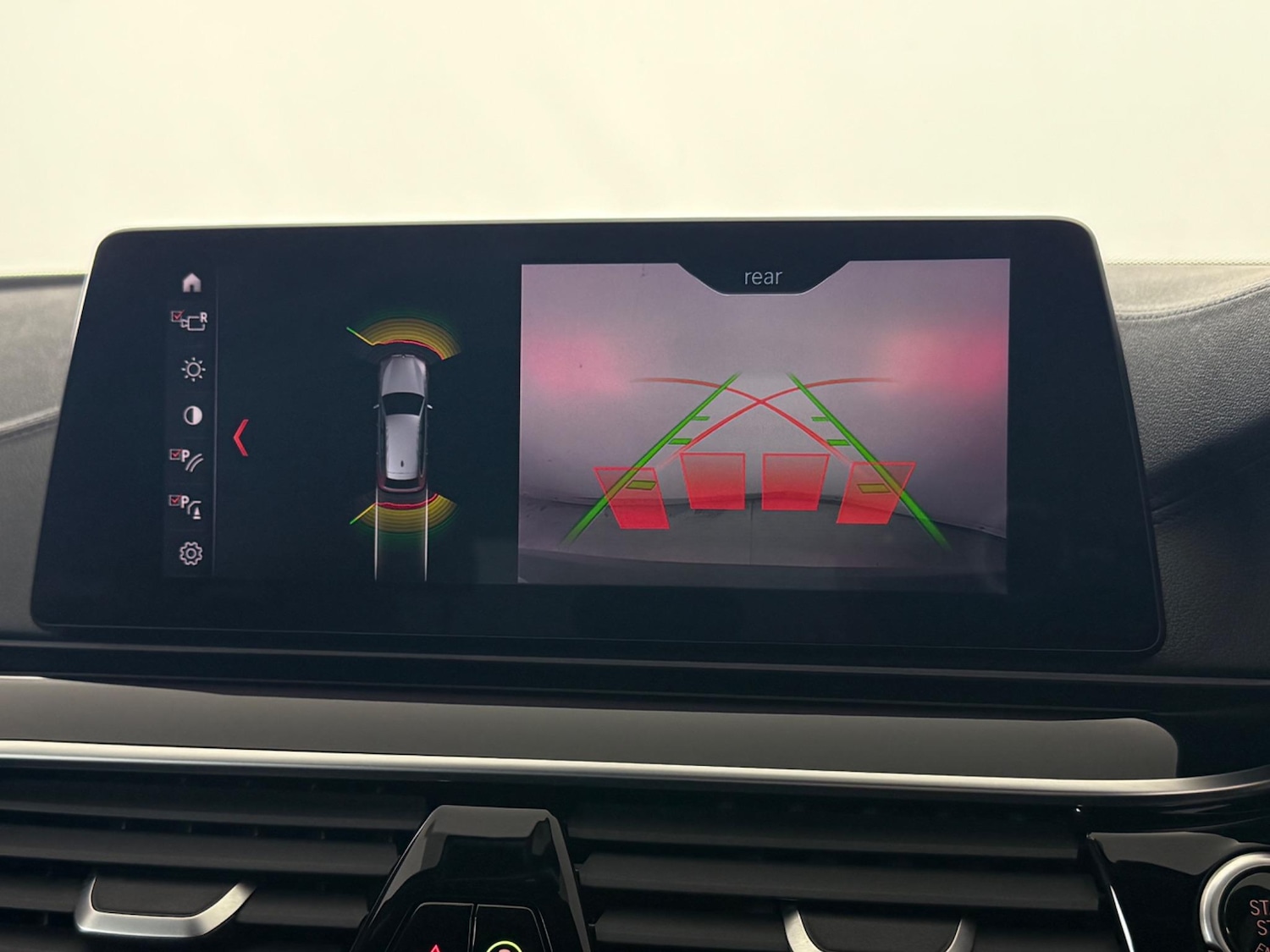 Used BMW 5 Series 2019 for sale - 77181014: Photo 32