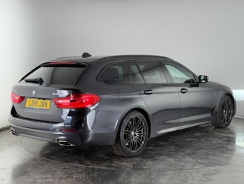 Used BMW 5 Series 2019 for sale - 77181014: Photo