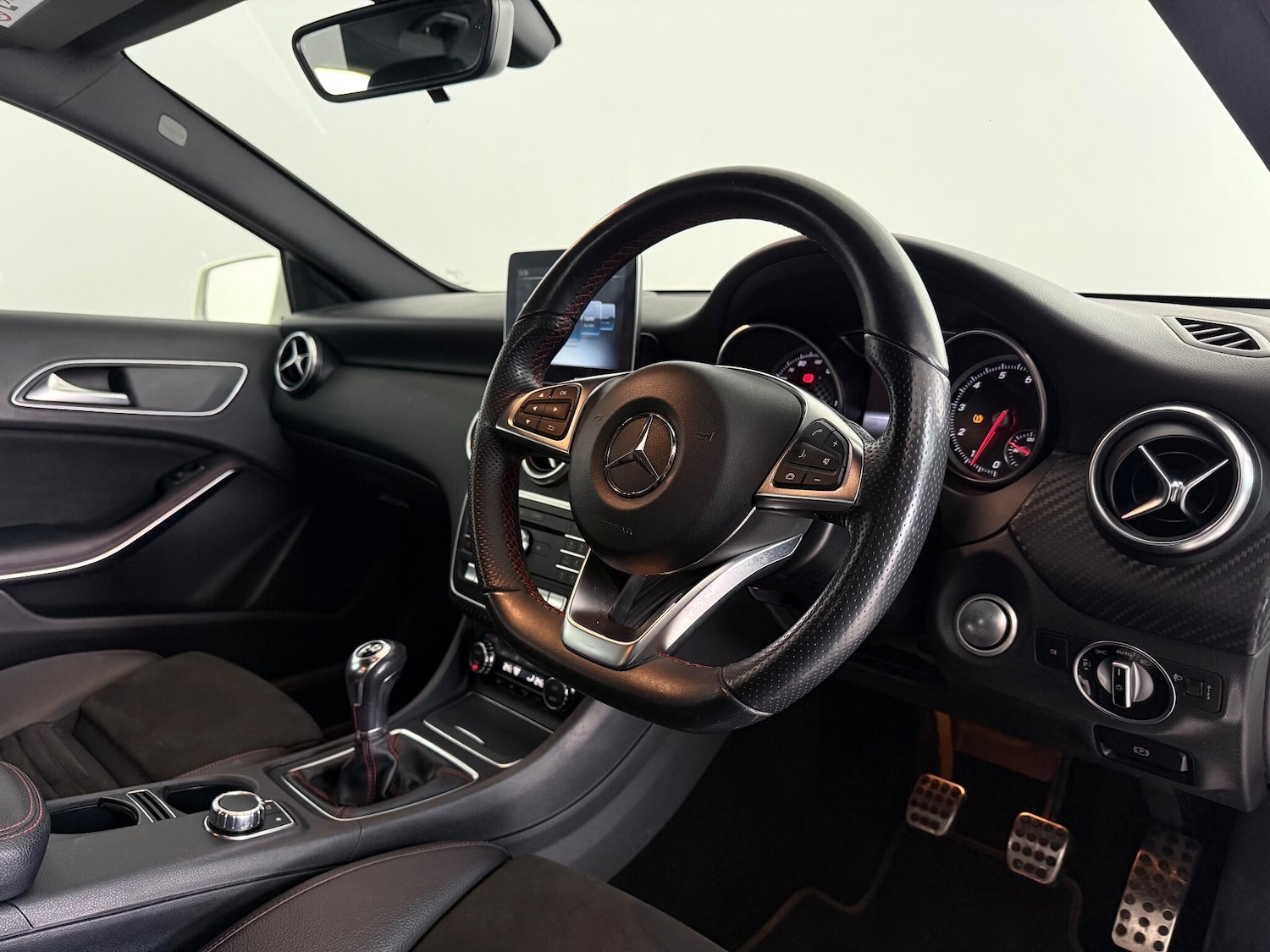 Used Mercedes-Benz A-Class 2018 for sale - 77259799: Photo 11