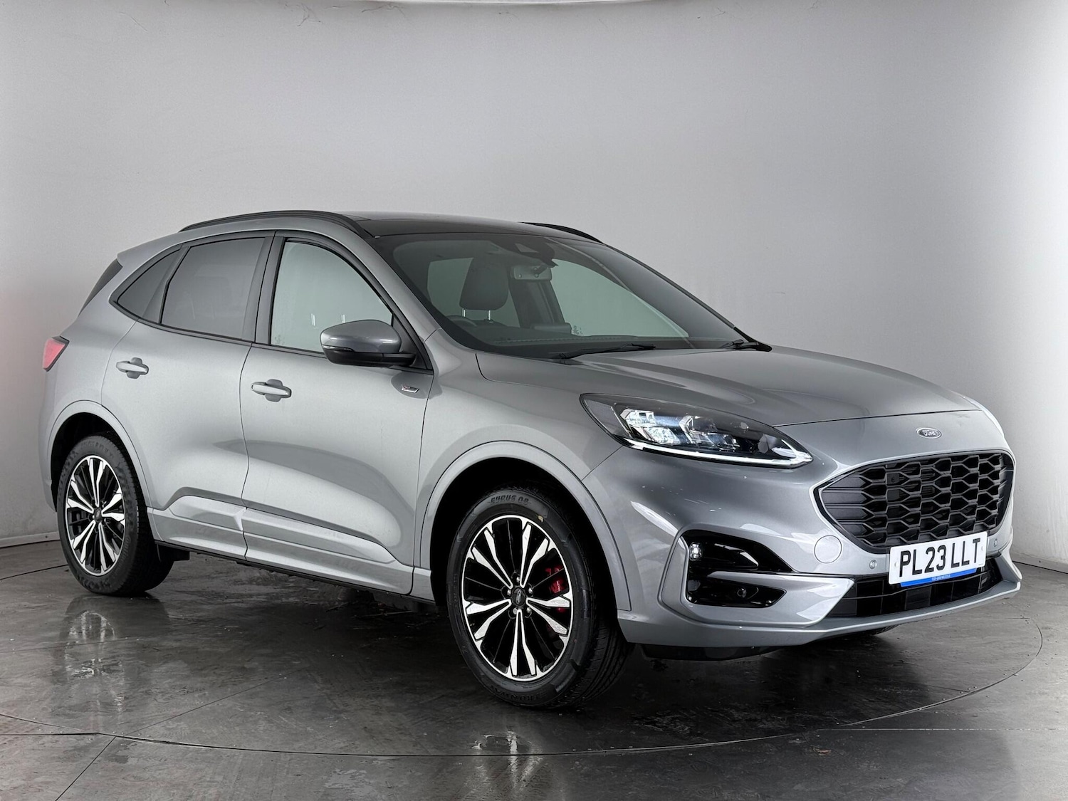 Used Ford Kuga 2023 for sale - 77404413: Photo 1