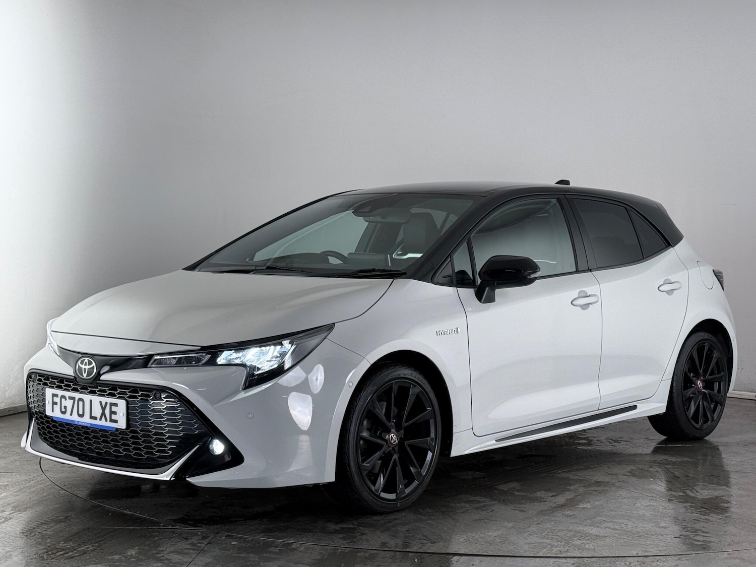 Used Toyota Corolla 2020 for sale - 77441515: Photo 2