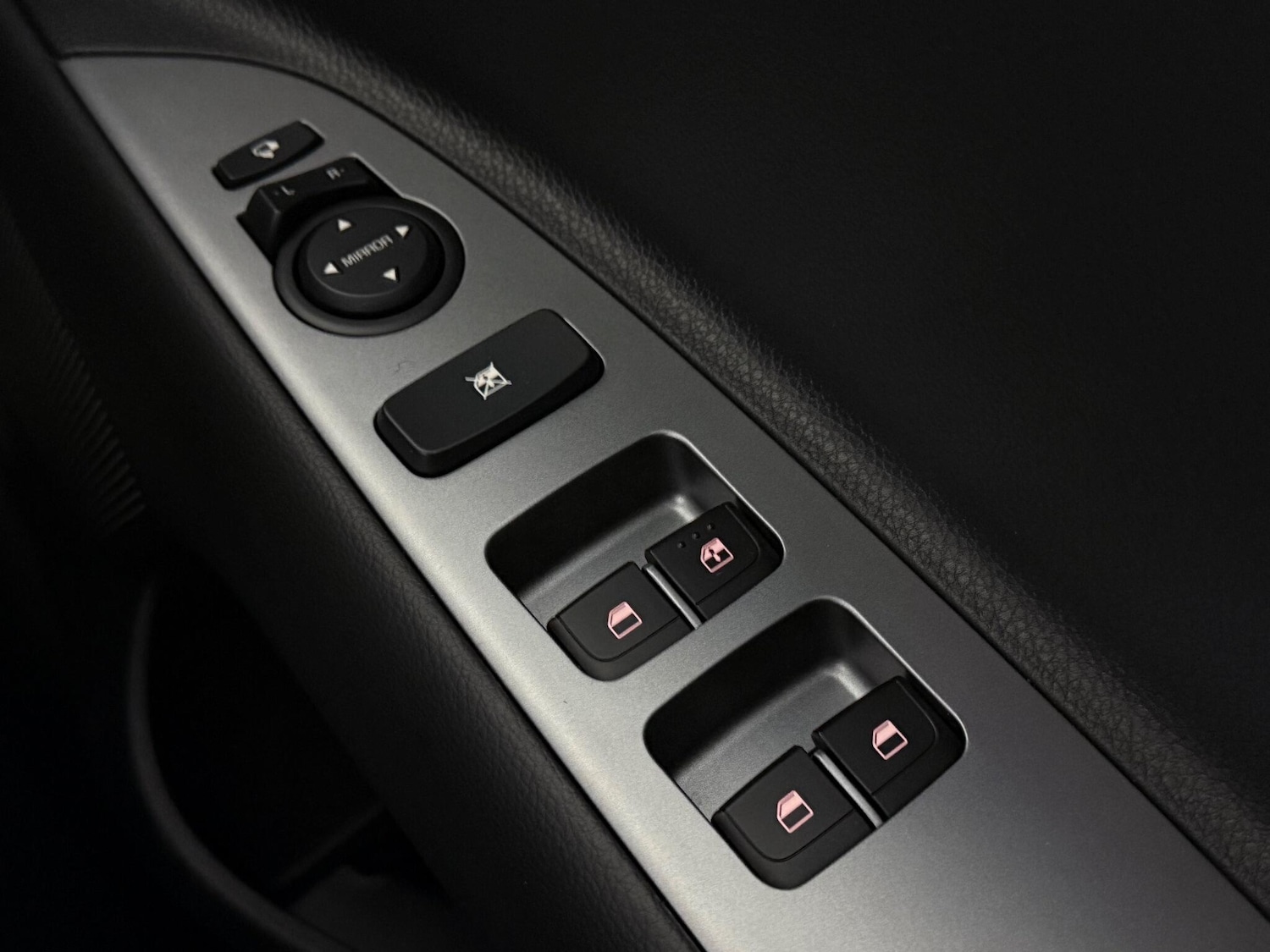 Used Kia Stonic for sale - 76468269: Photo 37