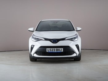 Used Toyota C-HR 2023 for sale - 78760090: Photo