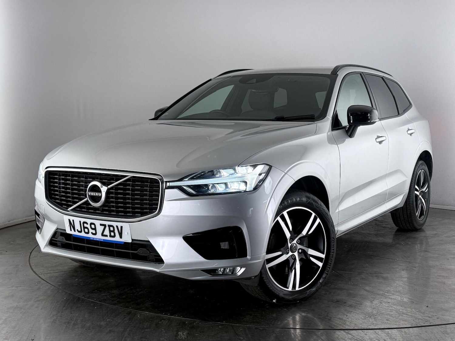 Used Volvo XC60 2019 for sale - 77221845: Photo 40