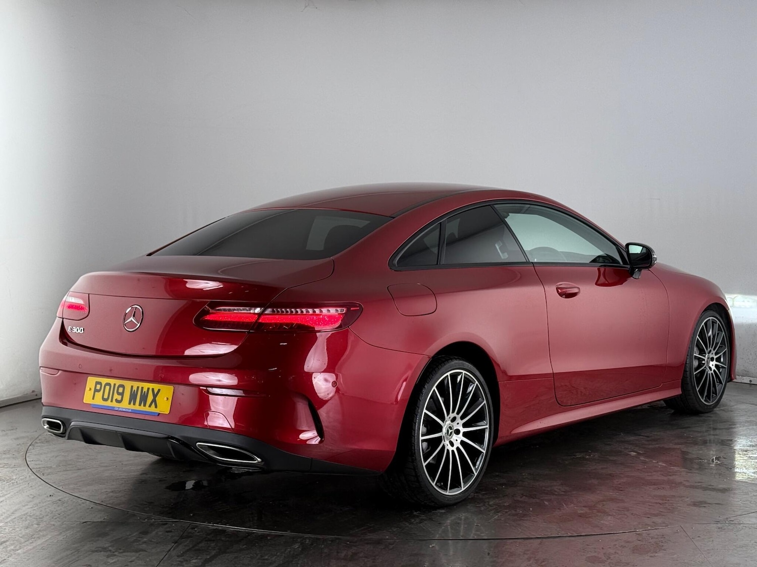 Used Mercedes-Benz E Class 2019 for sale - 77216590: Photo 4