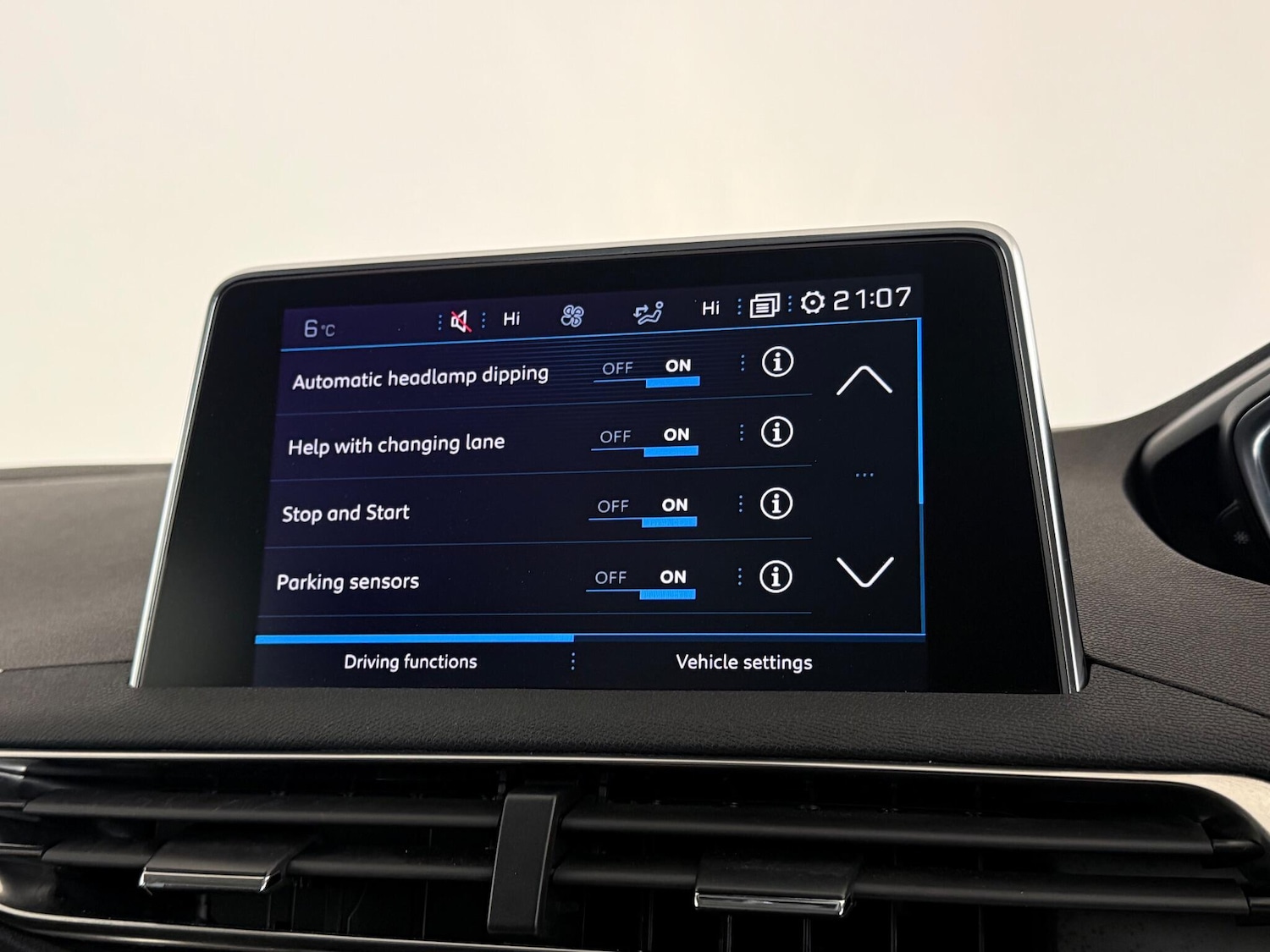 Used Peugeot 5008 2020 for sale - 76620220: Photo 30