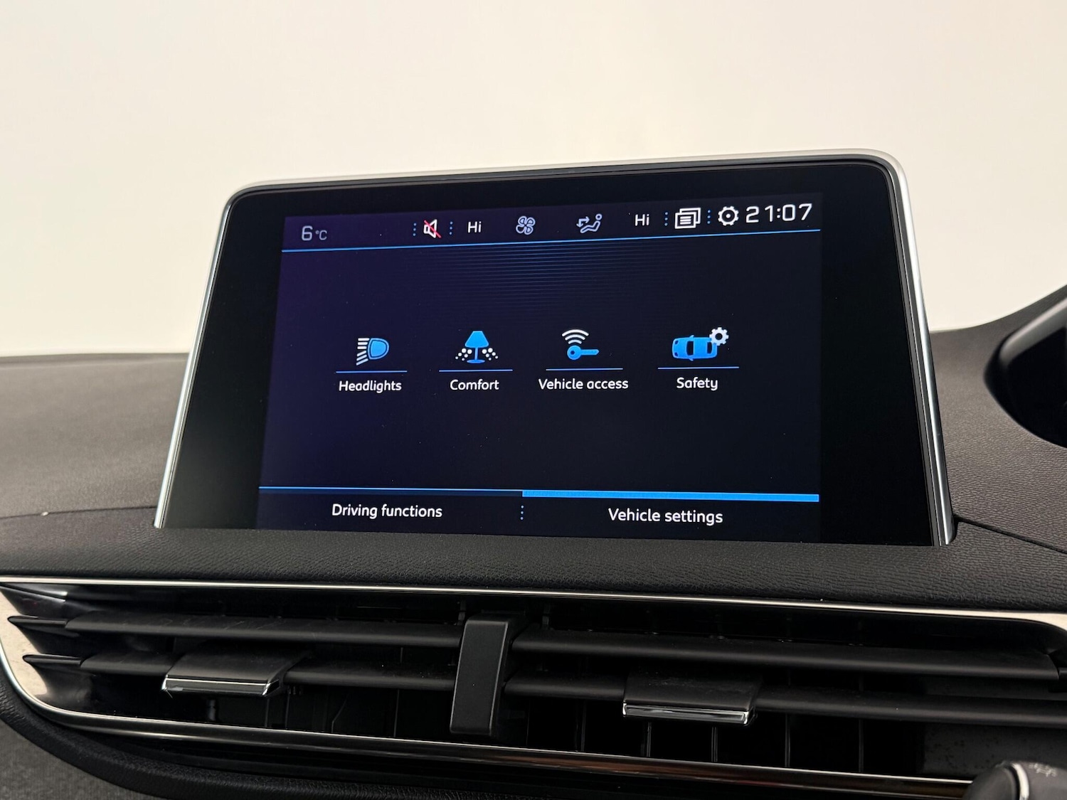 Used Peugeot 5008 2020 for sale - 76620220: Photo 36