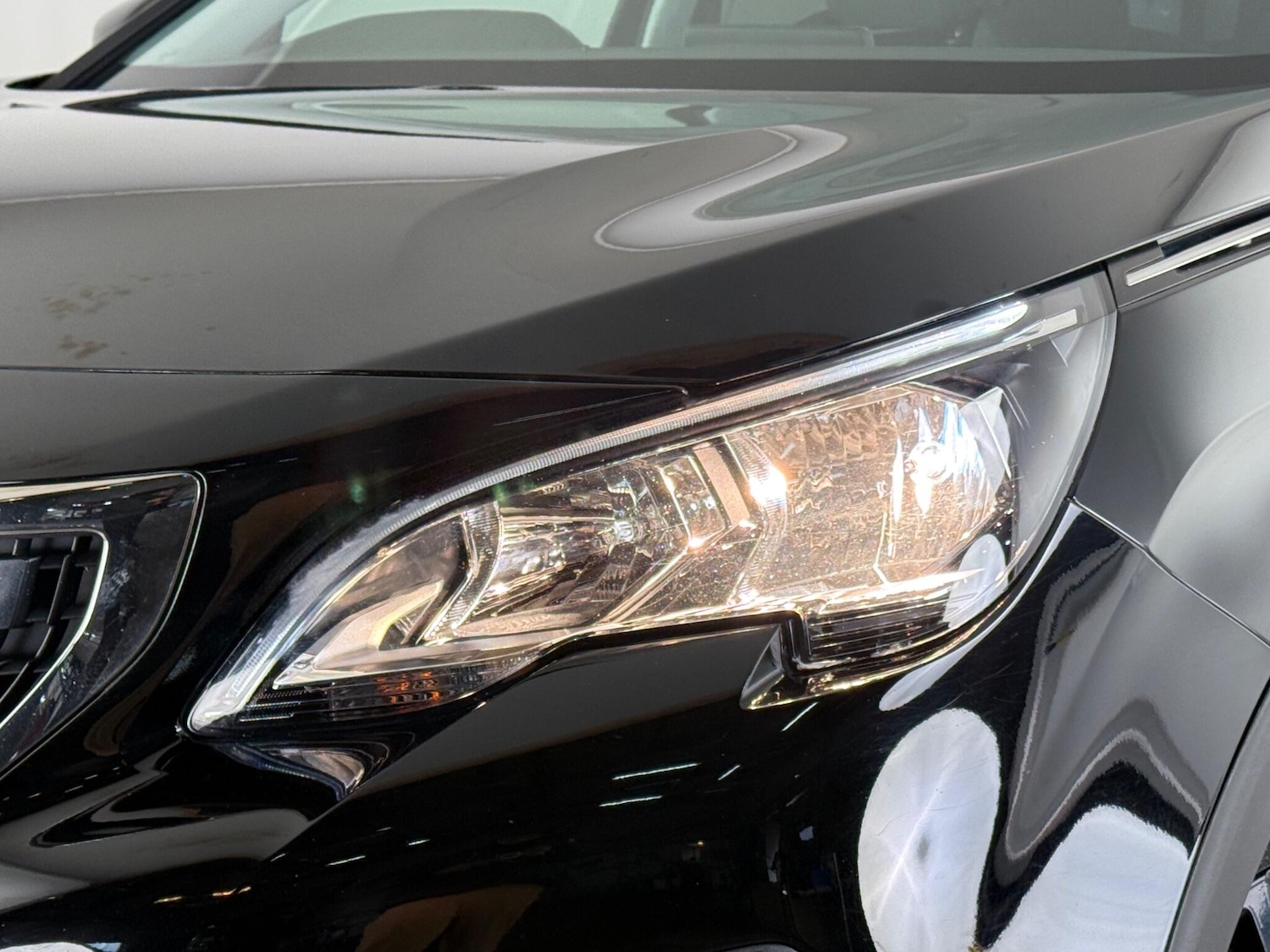 Used Peugeot 5008 2020 for sale - 76620220: Photo 9