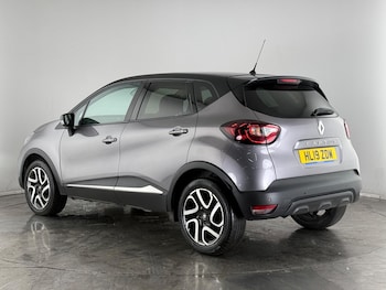 Used Renault Captur 2019 for sale - 76715086: Photo