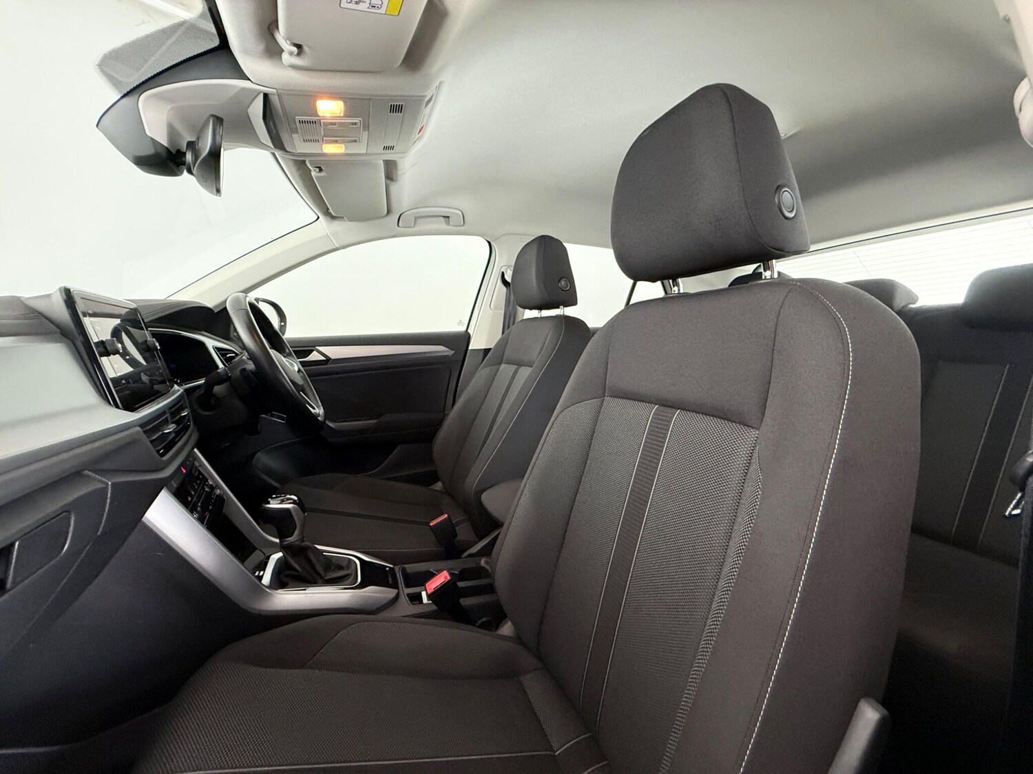 Used Volkswagen T-Roc 2022 for sale - 77525198: Photo 11