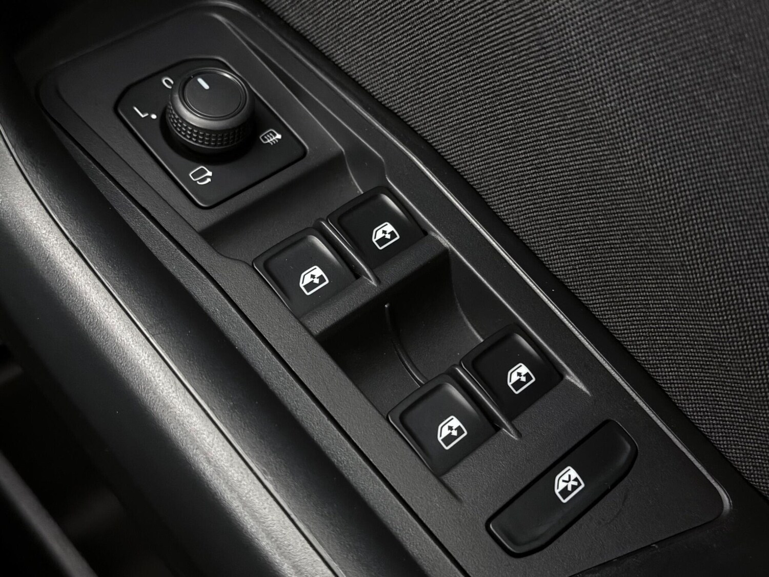 Used Volkswagen T-Roc 2022 for sale - 77525198: Photo 21