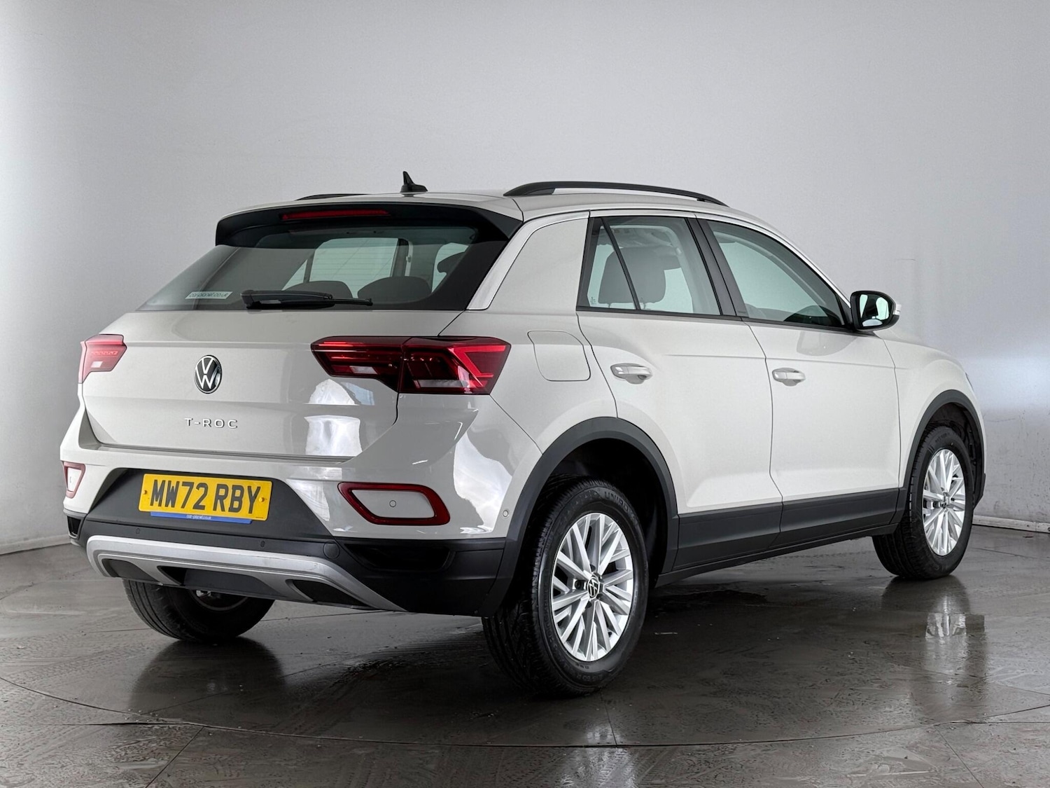 Used Volkswagen T-Roc 2022 for sale - 77525198: Photo 3