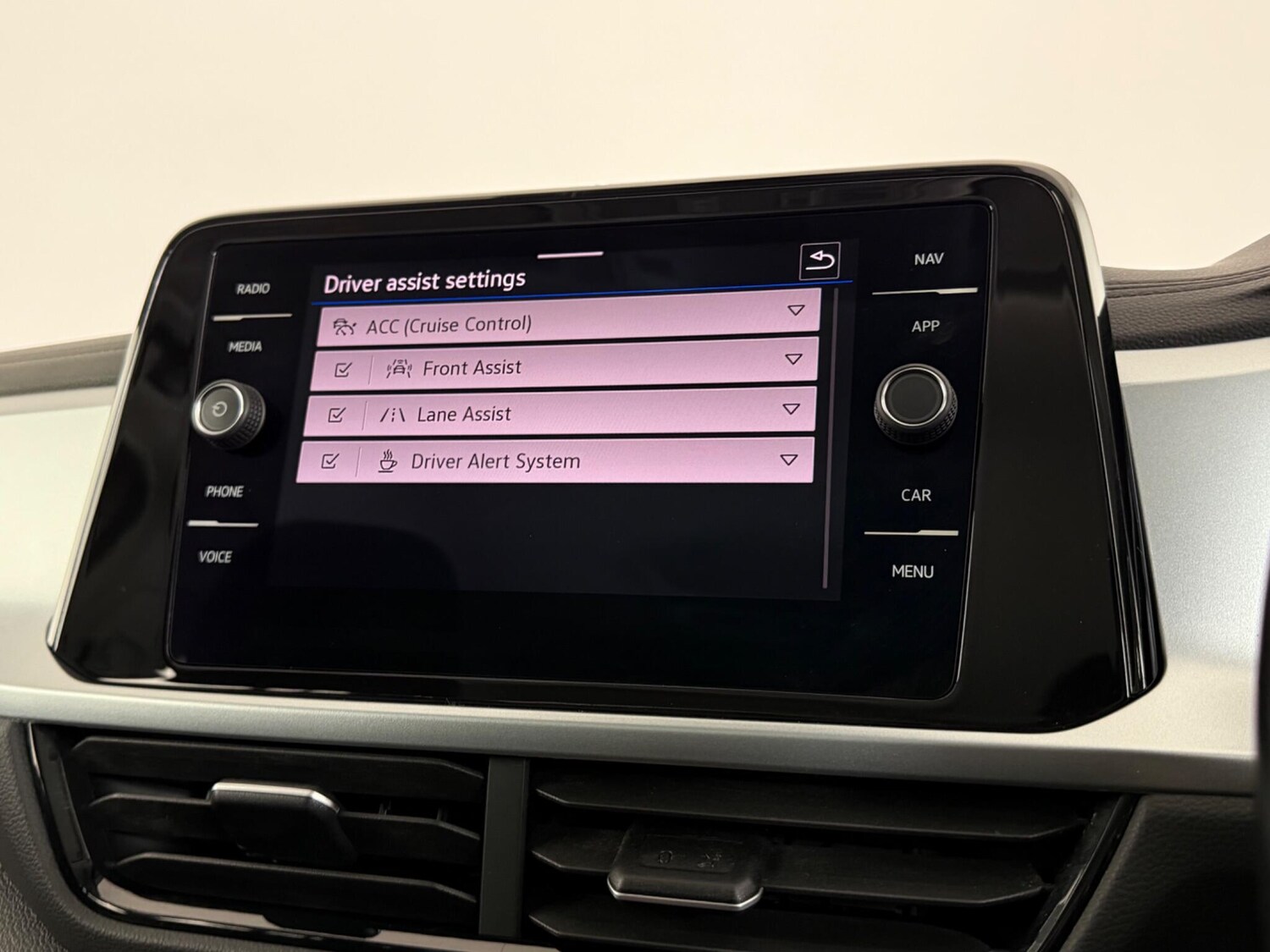 Used Volkswagen T-Roc 2022 for sale - 77525198: Photo 30