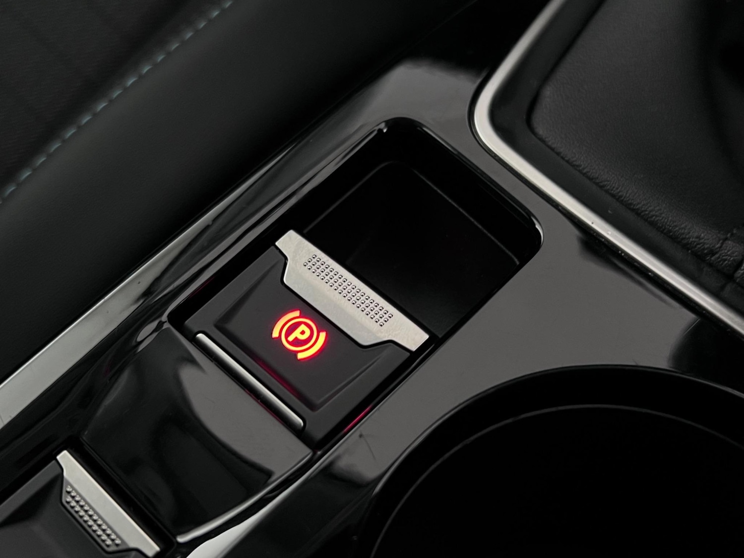 Used Peugeot 2008 2021 for sale - 76468584: Photo 38