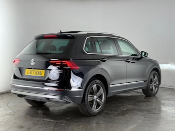 Used Volkswagen Tiguan 2017 for sale - 75671745: Photo