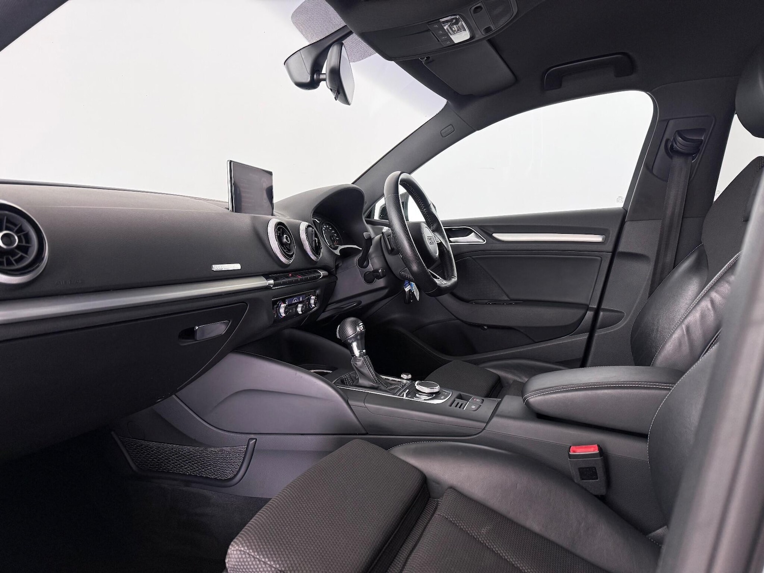 Used Audi A3 2017 for sale - 76688868: Photo 17