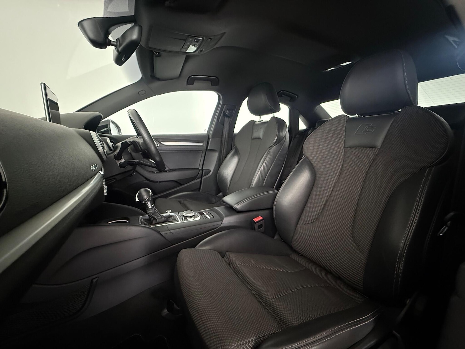 Used Audi A3 2017 for sale - 76688868: Photo 18