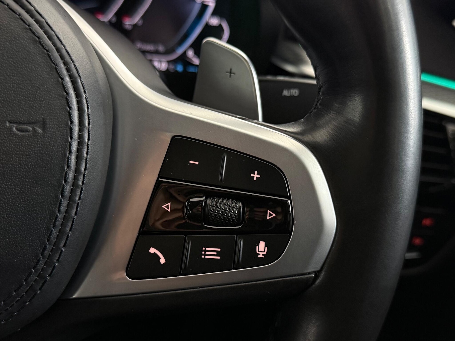 Used BMW 5 Series 2020 for sale - 76714239: Photo 25