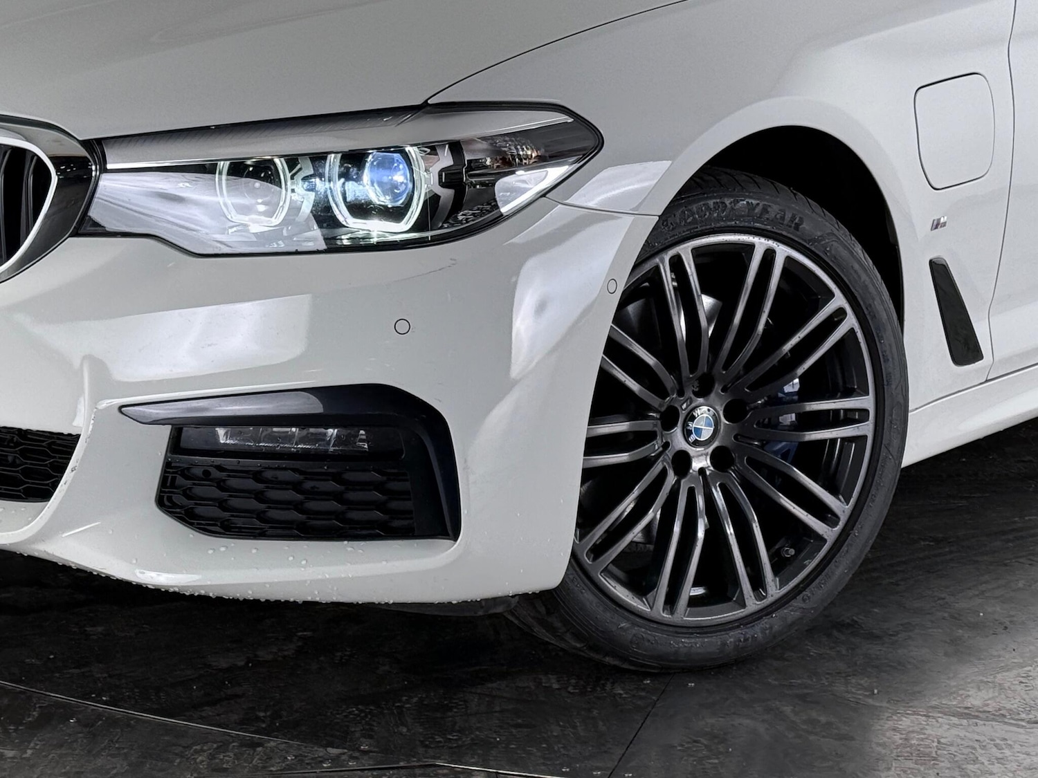 Used BMW 5 Series 2020 for sale - 76714239: Photo 46