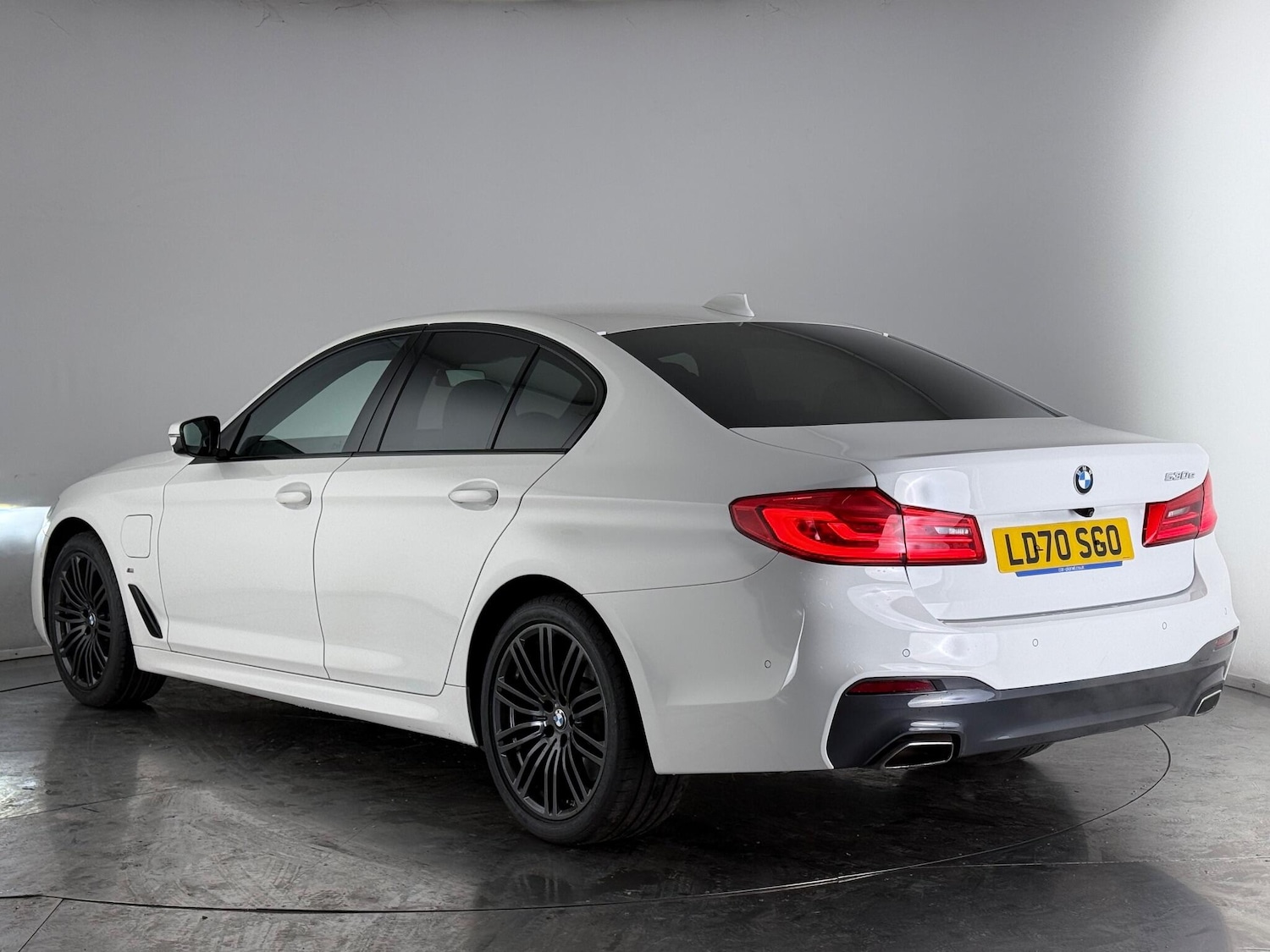 Used BMW 5 Series 2020 for sale - 76714239: Photo 5
